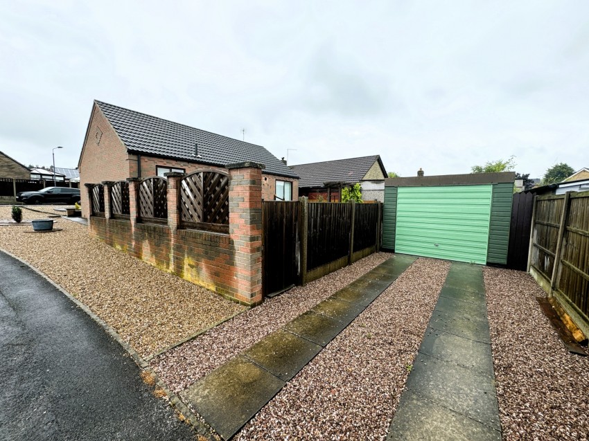 Images for Warren Close, Huthwaite, NG17