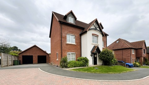 View Full Details for Bloomery Close, Alfreton, DE55